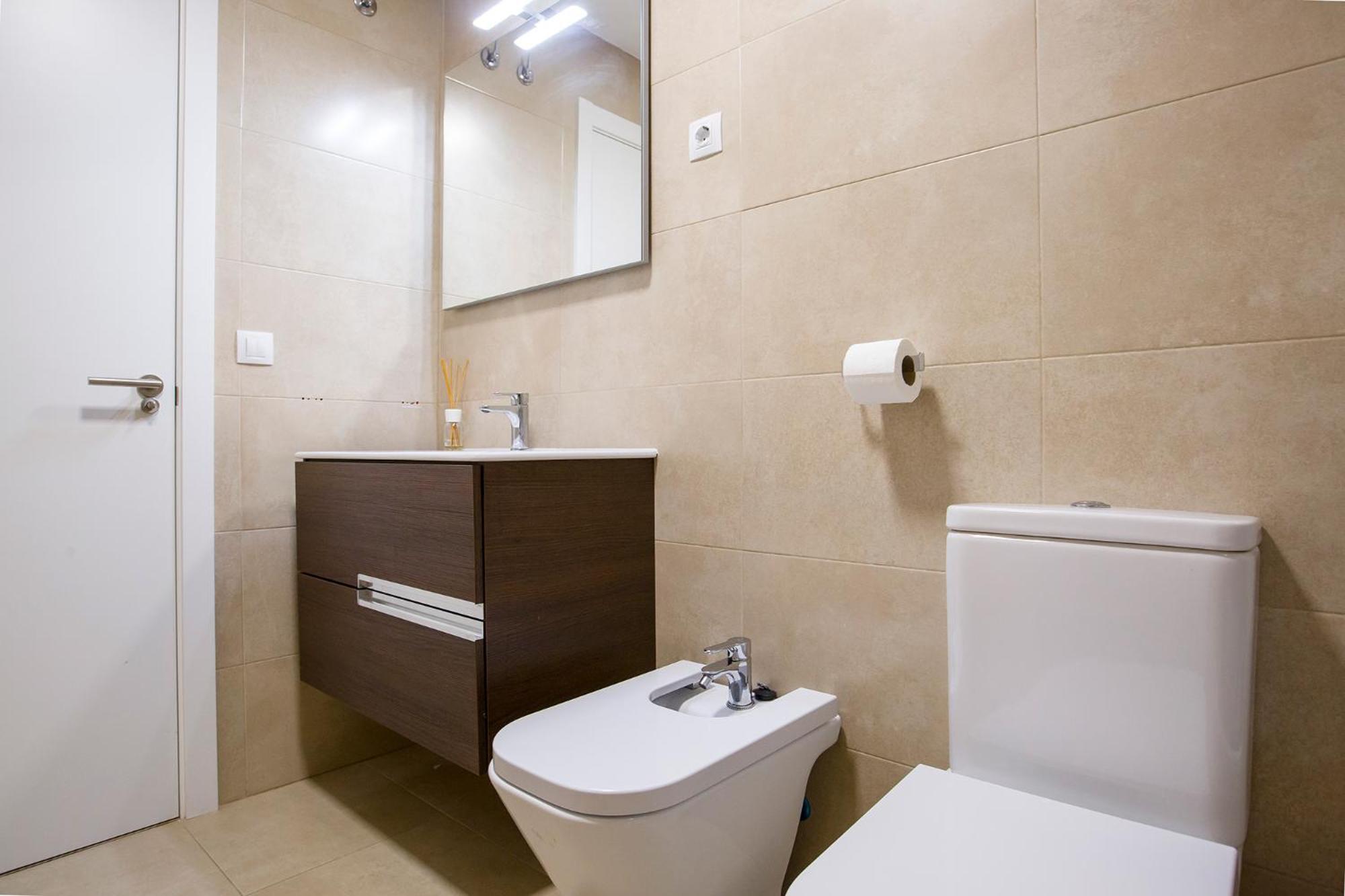 Telmo Nuevo Apartamento & Parking En Bilbaozorroza Exteriér fotografie